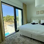 Lemon Navy House Ferienhaus *