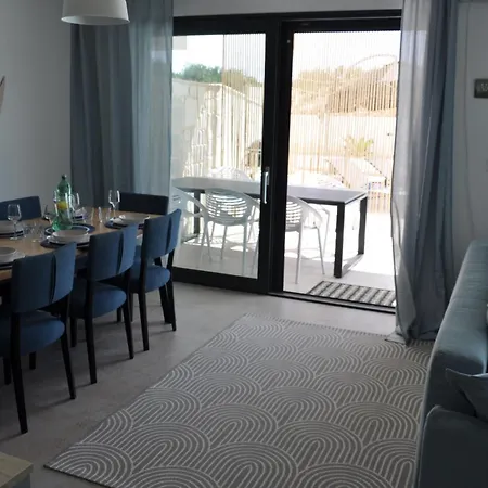 Lemon Navy House Semesterbostad *