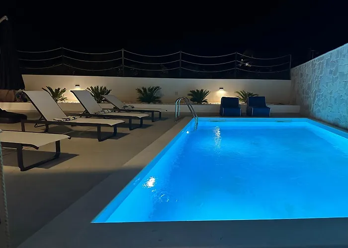 Vakantiehuis Lemon Navy House *